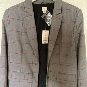 NWT Women’s Blazer